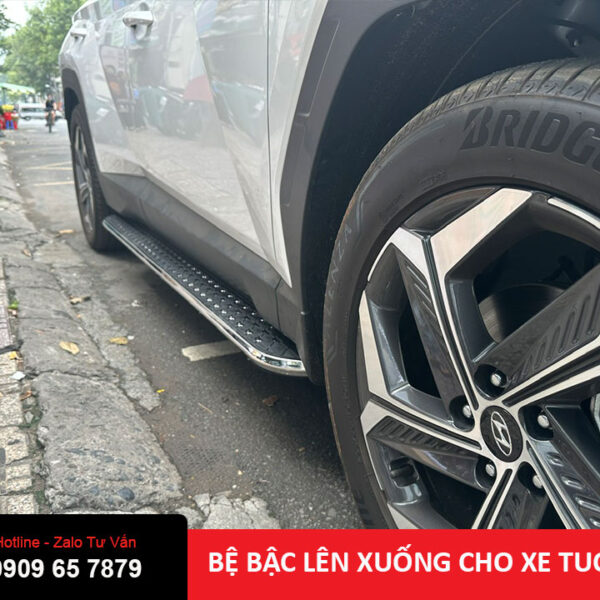 Bệ bậc lên xuống Hyundai Tucson