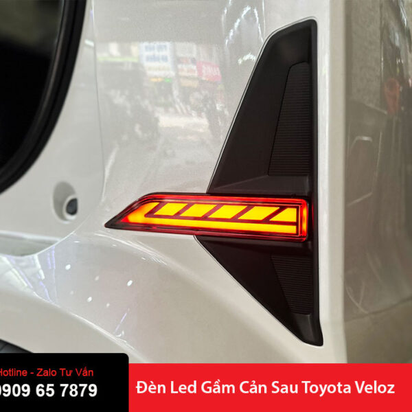 Đèn led gầm sau Toyota Veloz