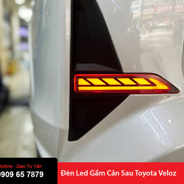 Đèn led gầm sau Toyota Veloz