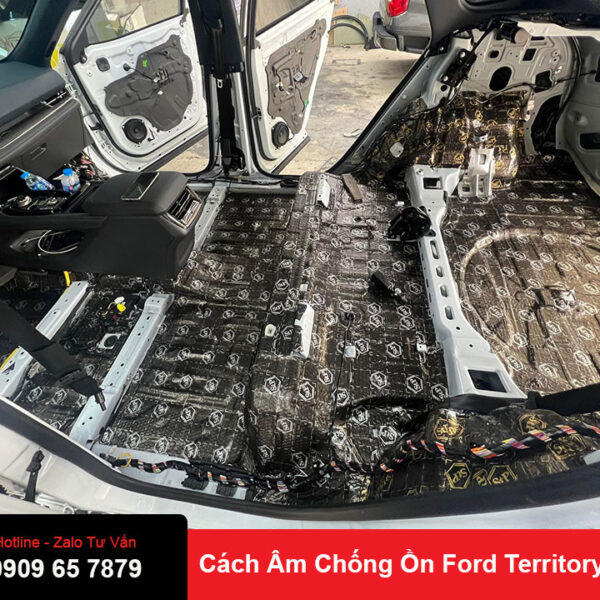 Cách âm chống ồn xe Ford Territory