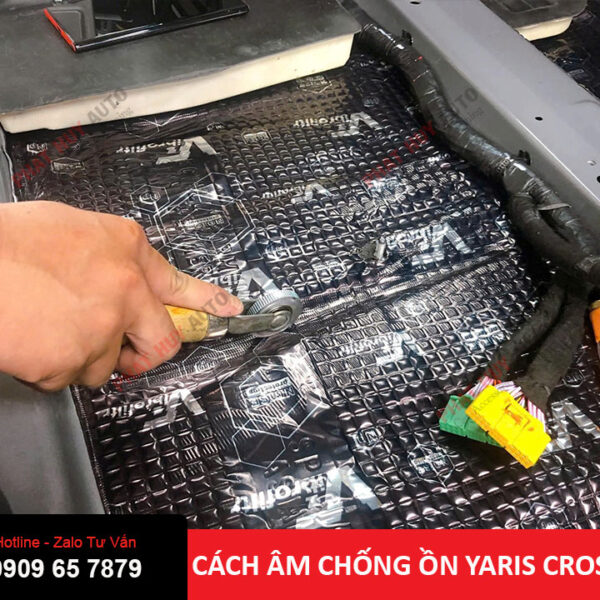 Dán cách âm chống ồn Yaris Cross