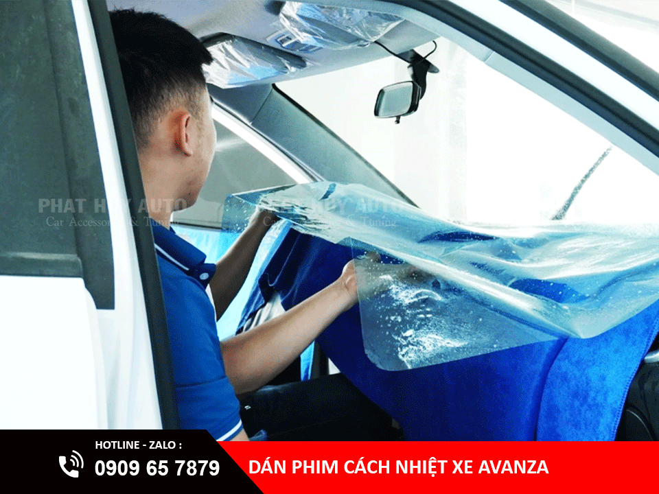 Dán phim cách nhiệt Toyota Avanza