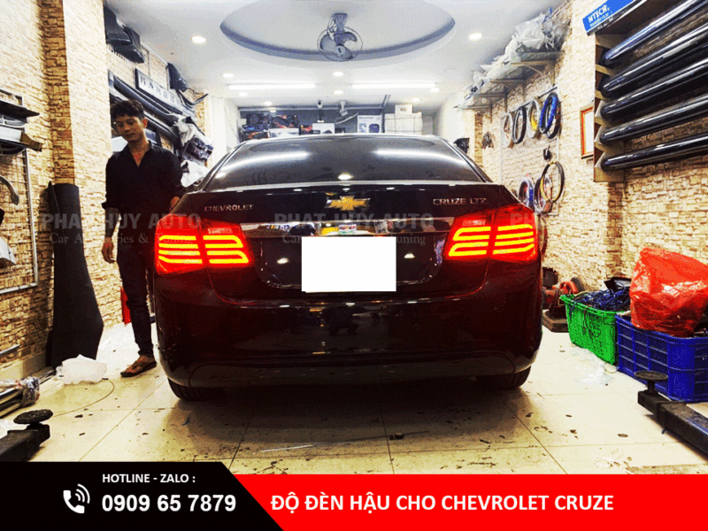 Độ đèn hậu Chevrolet Cruze