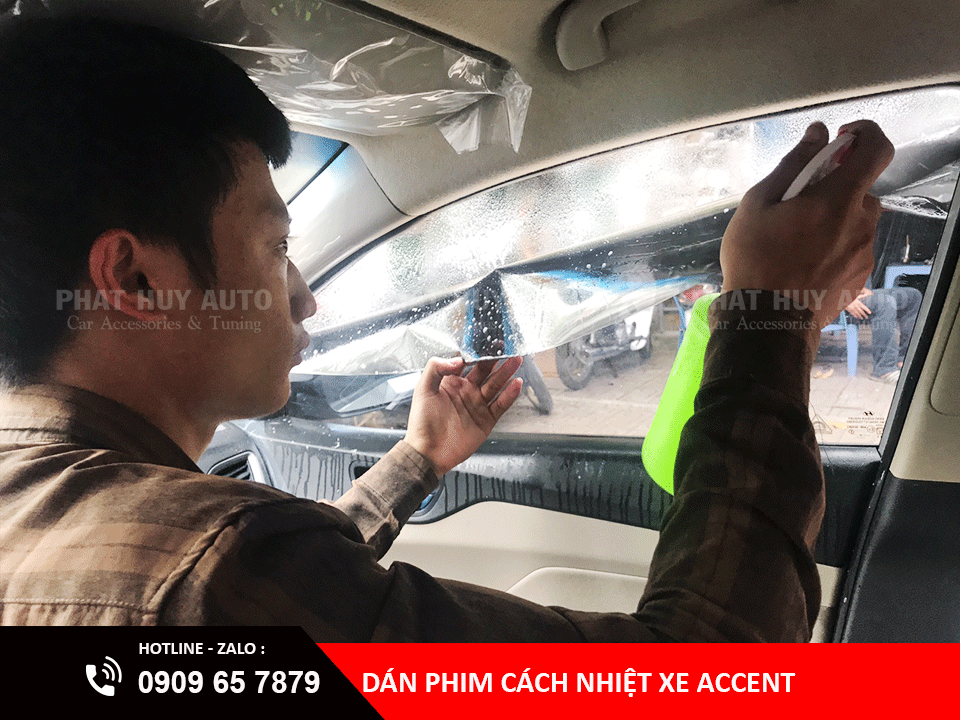 Dán phim cách nhiệt Hyundai Accent