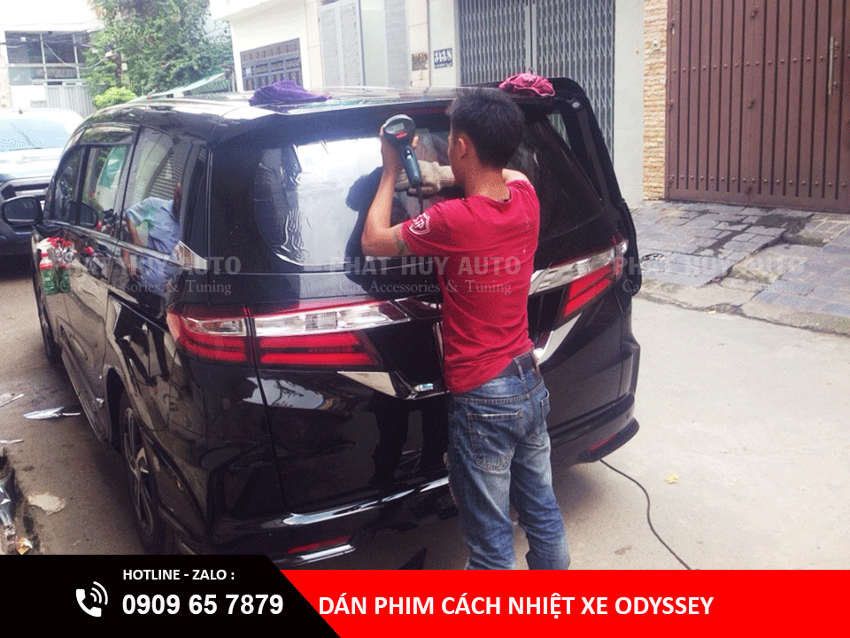 Dán phim cách nhiệt xe Odyssey