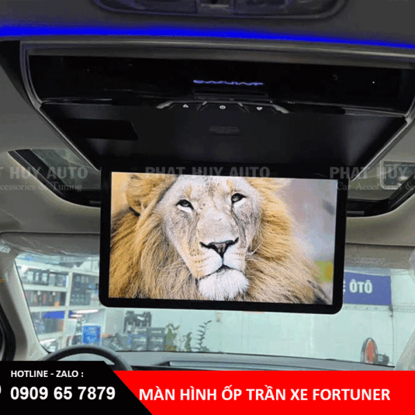 Màn hình ốp trần Toyota Fortuner